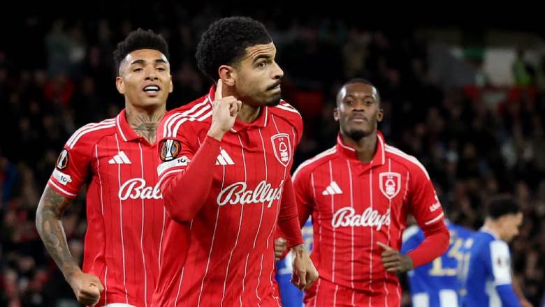 Top 6 best teams in Europa League 2025: Premier League sides dominate the field - Ảnh 3