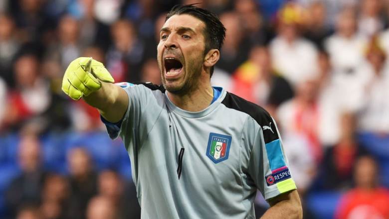 Top 7 goalkeepers with the most all-time clean sheets in the Euros: Van der Sar and Casillas head the elite list - Ảnh 2