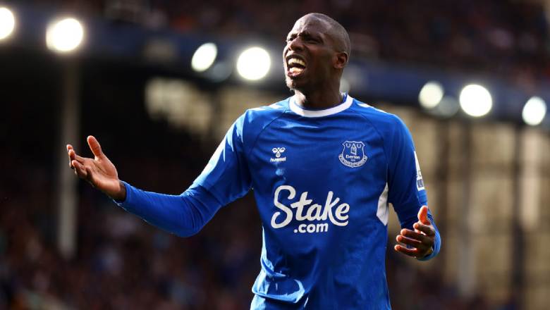 Who has the most offsides in the Premier League 2023/24 season? - Ảnh 3