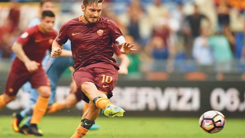 What is a penalty kick in football? The players with the most goals in history - Ảnh 3