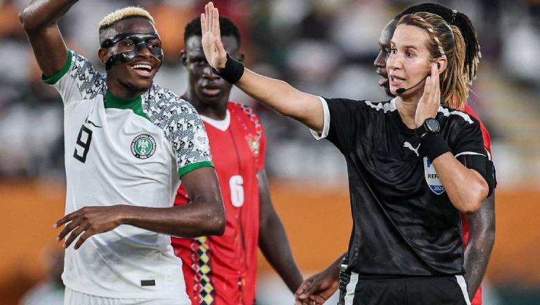 The 10 best female referees in the world: Ranking the top officials - Ảnh 4