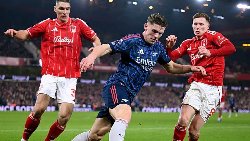 Arsenal denied penalty following missed opportunity to open up nine-point lead over Man City